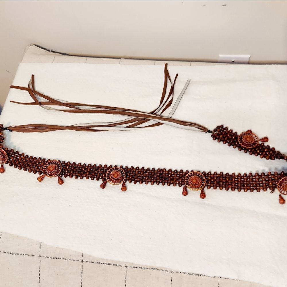 Wooden Weaved Tassel Belt - Picture 2 of 5